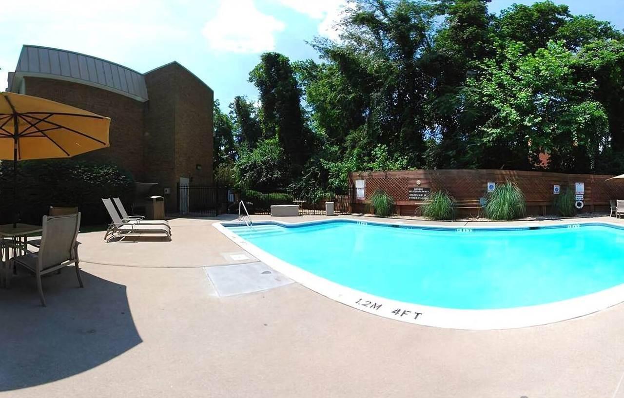 Clarion Pointe Charlottesville Ngoại thất bức ảnh