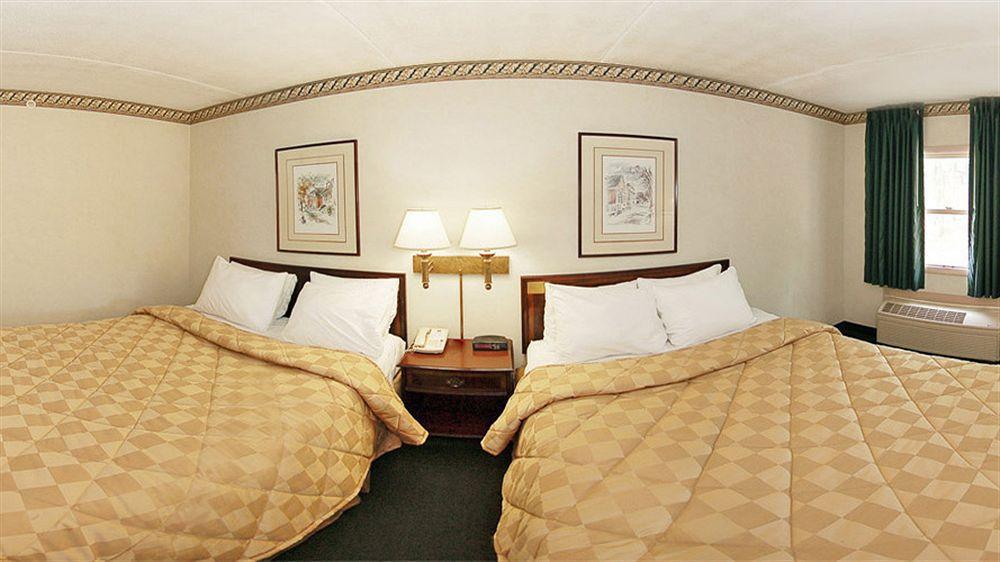 Clarion Pointe Charlottesville Ngoại thất bức ảnh